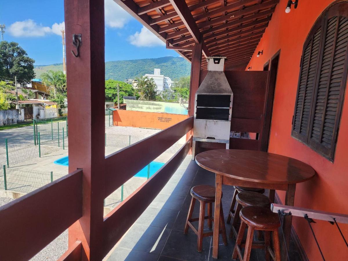 0001.06 - Maranduba - Apto - 2 Dormitorio - 8 Pessoas - 2 Quadras Do Mar - Piscina - Wi-Fi Убатуба Екстериор снимка